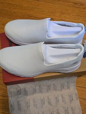 Skechers GO WALK White Slip-On Mesh Walking Shoes Size 10